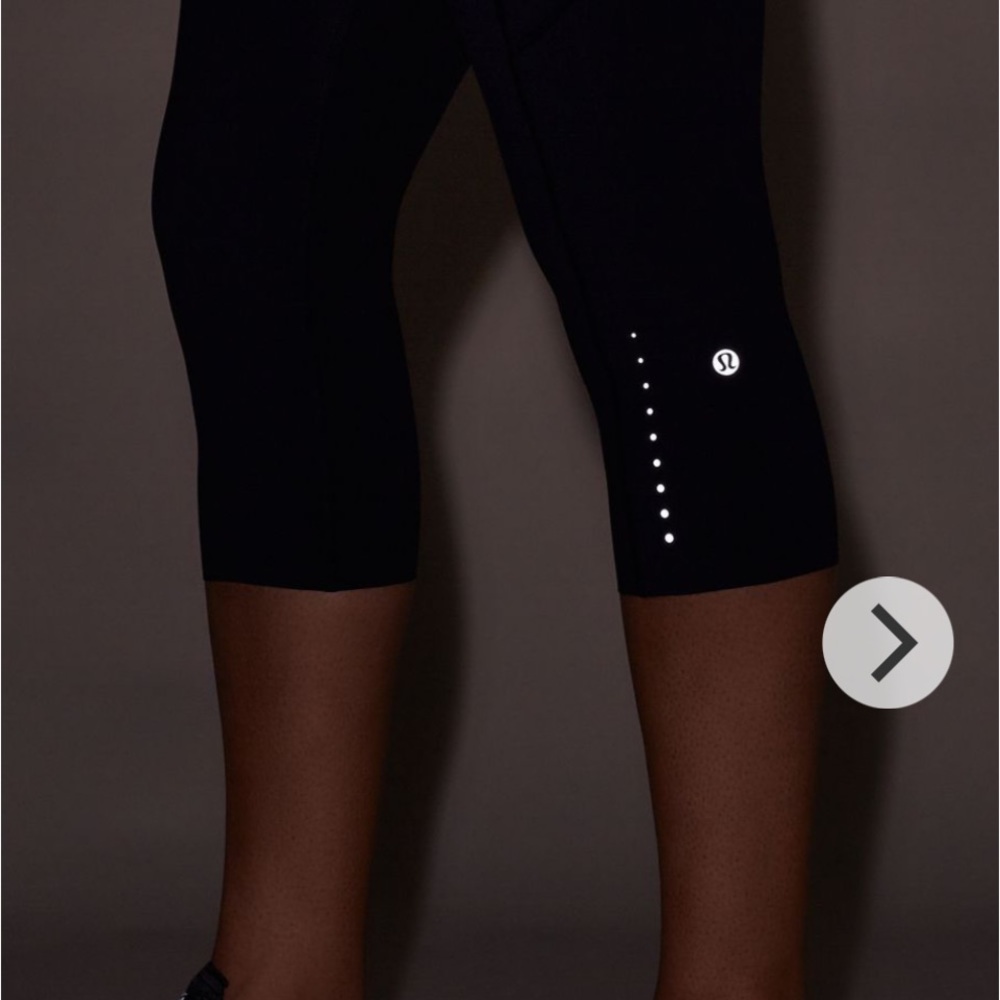 Lululemon Fast & Free Crop (19”) Midnight Navy Size 4 - Picture 8 of 16